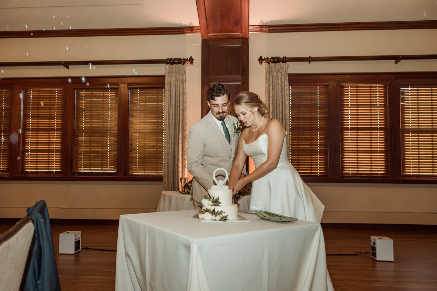 Cedar Rapids Country Club Wedding, Cedar Rapids, Iowa
