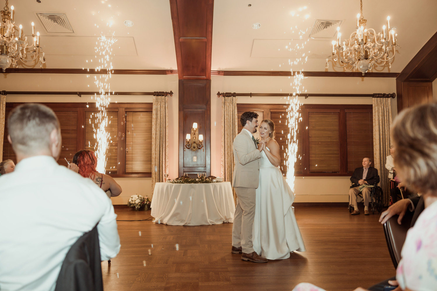 Cedar Rapids Country Club Wedding, Cedar Rapids, Iowa