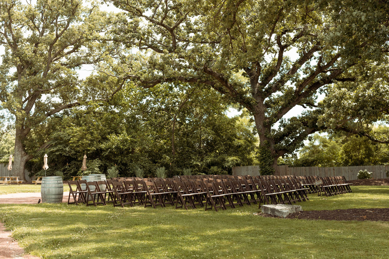 Old Oak Winery Wedding, Milan, Illinois