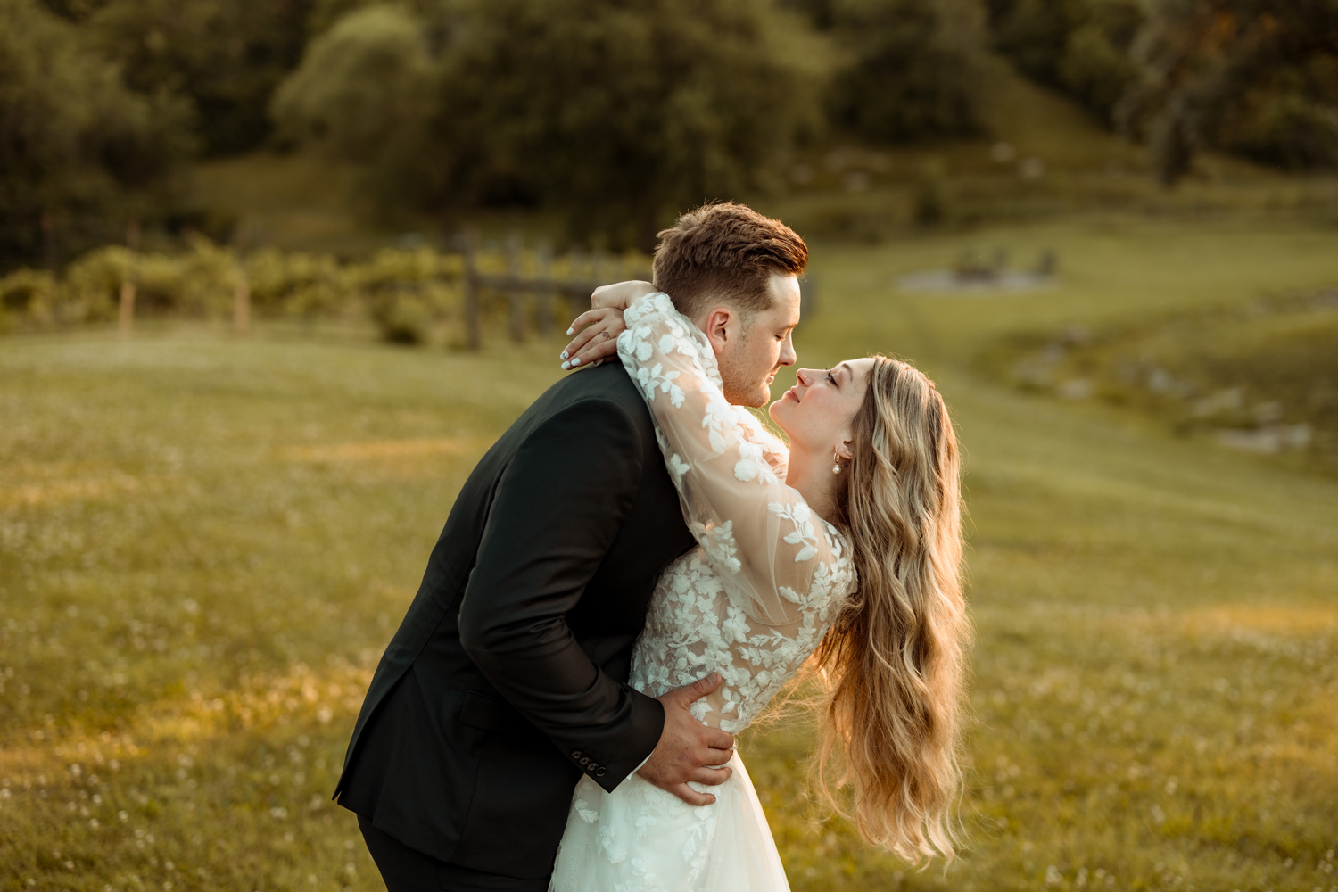 Old Oak Winery Wedding, Milan, Illinois
