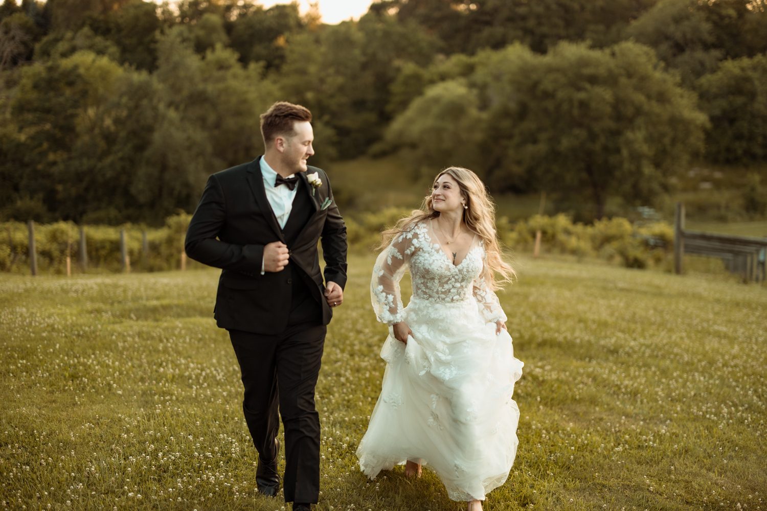 Old Oak Winery Wedding, Milan, Illinois