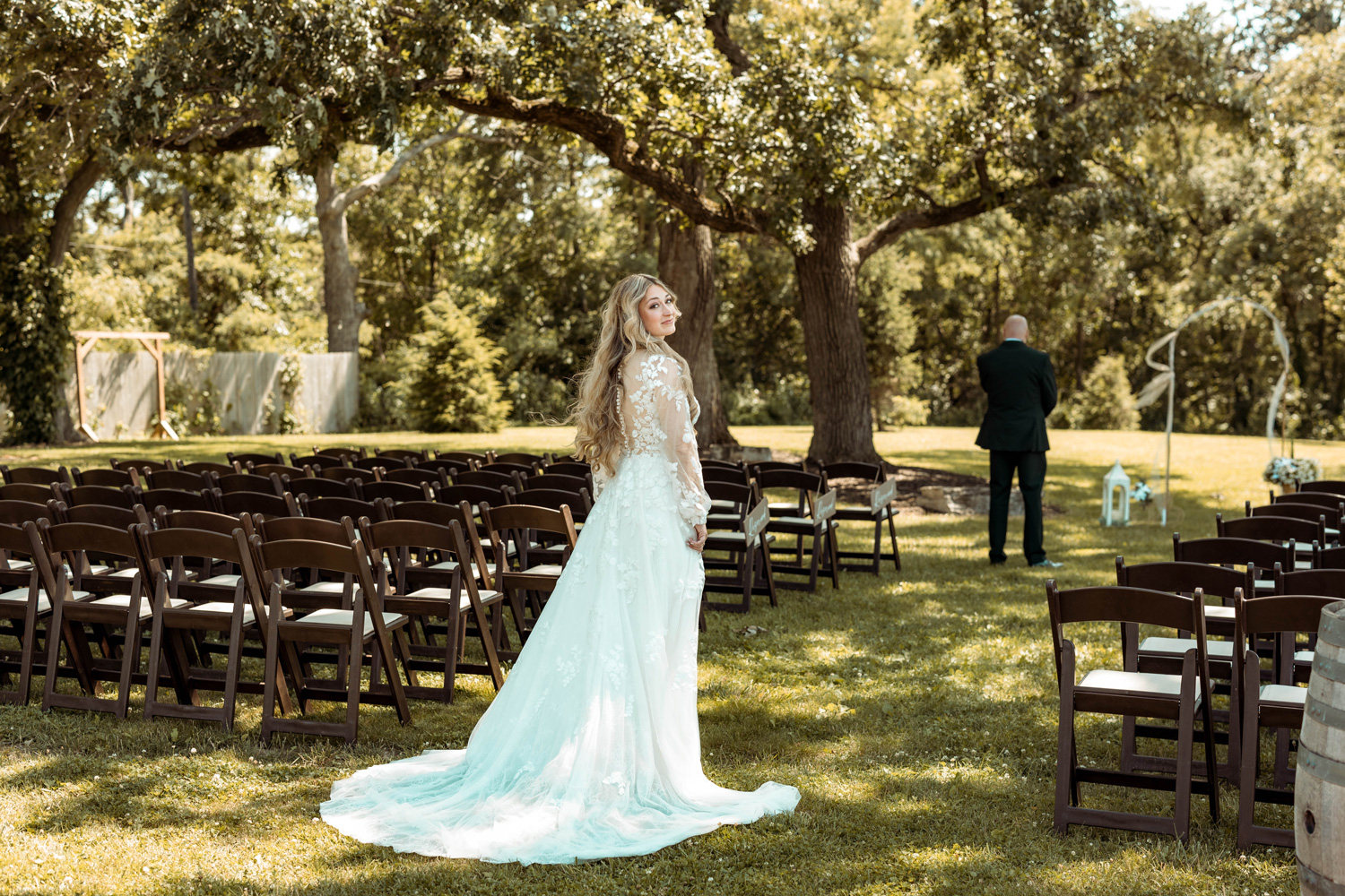 Old Oak Winery Wedding, Milan, Illinois