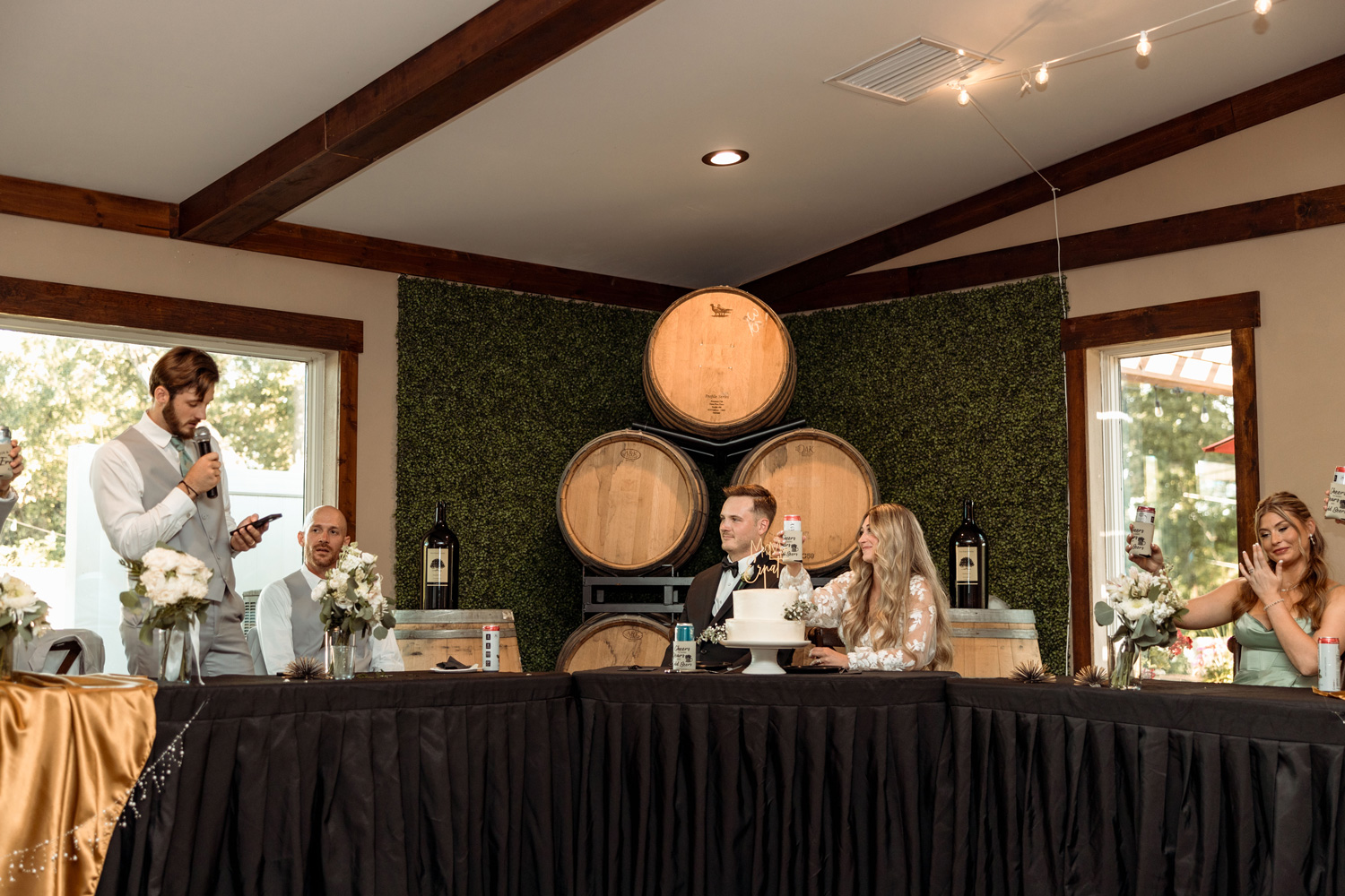 Old Oak Winery Wedding, Milan, Illinois